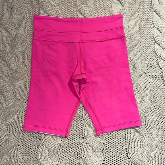 lululemon athletica Pink Athletic Shorts - Picture 2 of 3